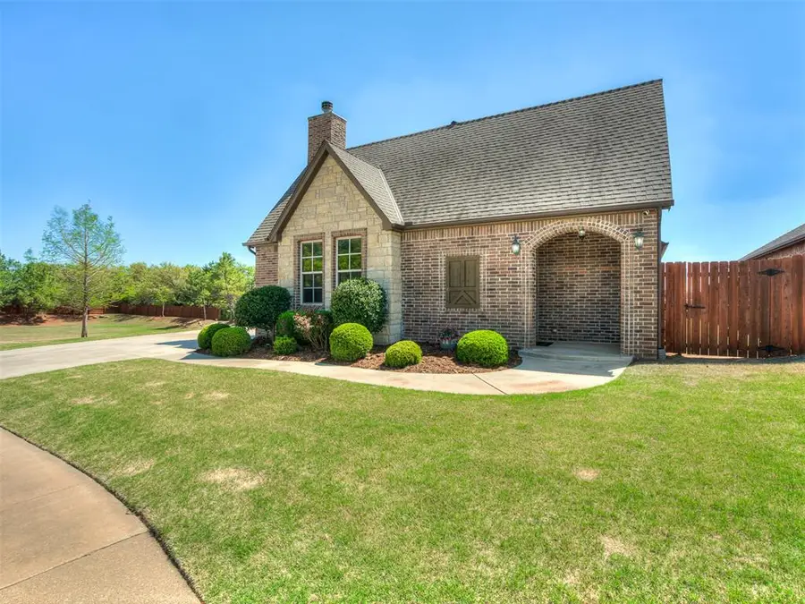 3024 Wind Call Lane, Edmond, OK 73034 - #3