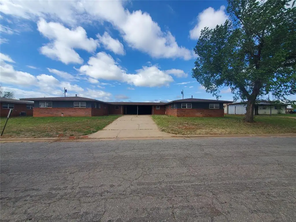 407 Iroquois Trail, Burns Flat, OK 73624 - #1