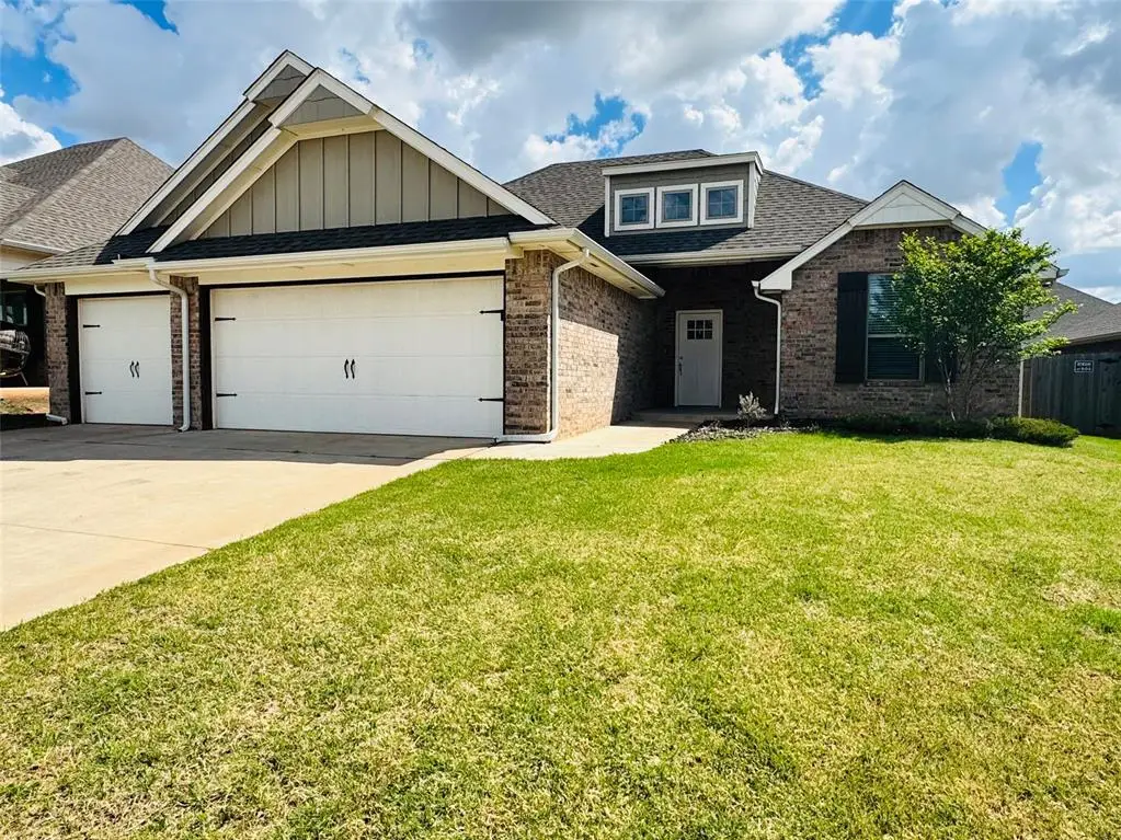 1620 NE 33rd Terrace, Moore, OK 73160 - #1