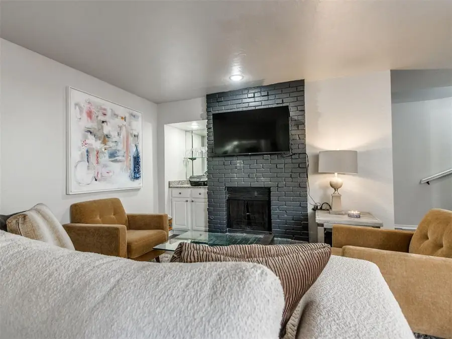 11406 Benttree Circle, Oklahoma City, OK 73120 - #2