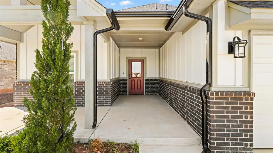 9240 NW 144th Place, Yukon, OK 73099 - #3