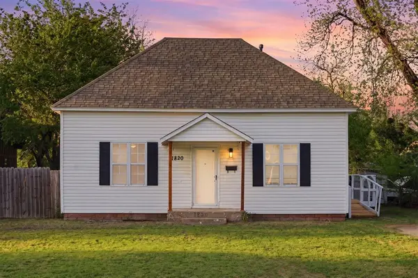 1820 W Idaho Avenue, Chickasha, OK 73018