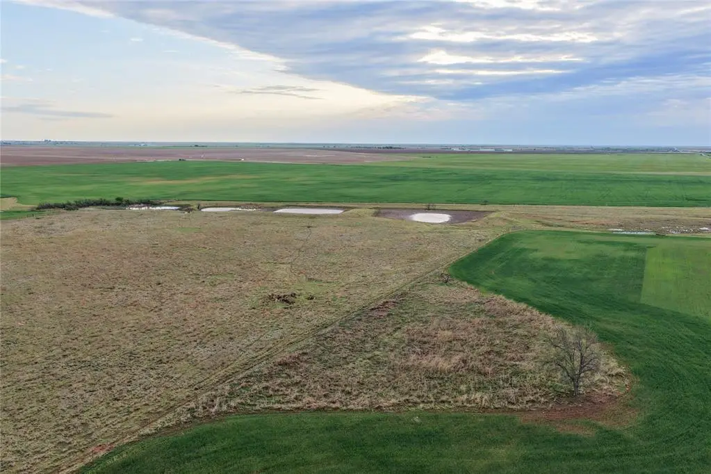 000 E 1830 Road, Chattanooga, OK 73528 - #1