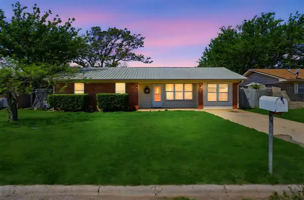 1511 D Street, Snyder, OK 73566