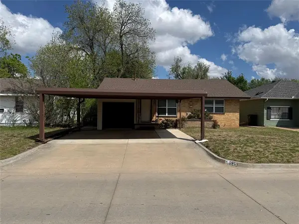 525 SW 2nd Street, Moore, OK 73160