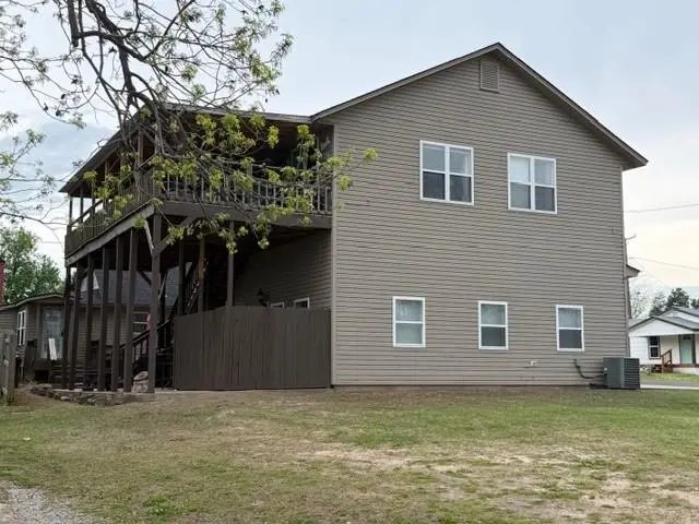 514 N J Street, Eufaula, OK 74432 - #2