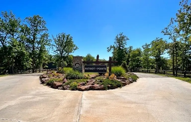 33 Patriot Pointe Lake, Eufaula, OK 74432 - #3