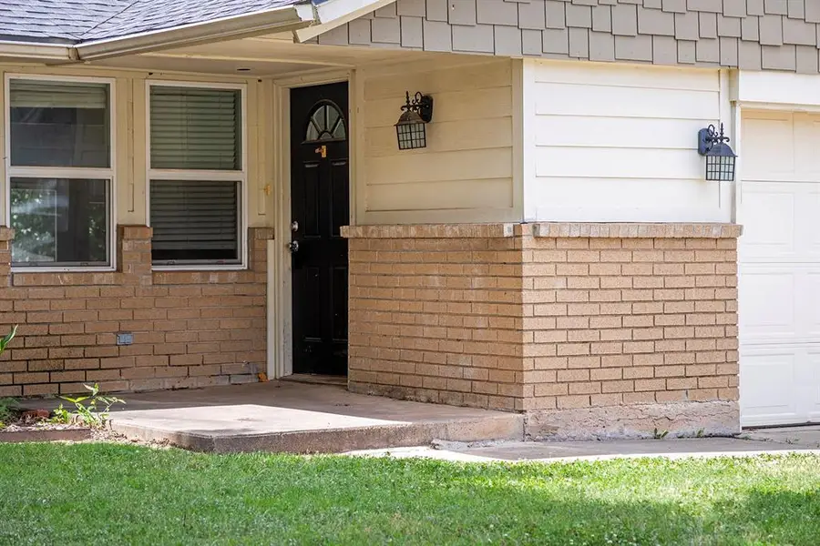 734 W 7th Street, Edmond, OK 73003 - #2