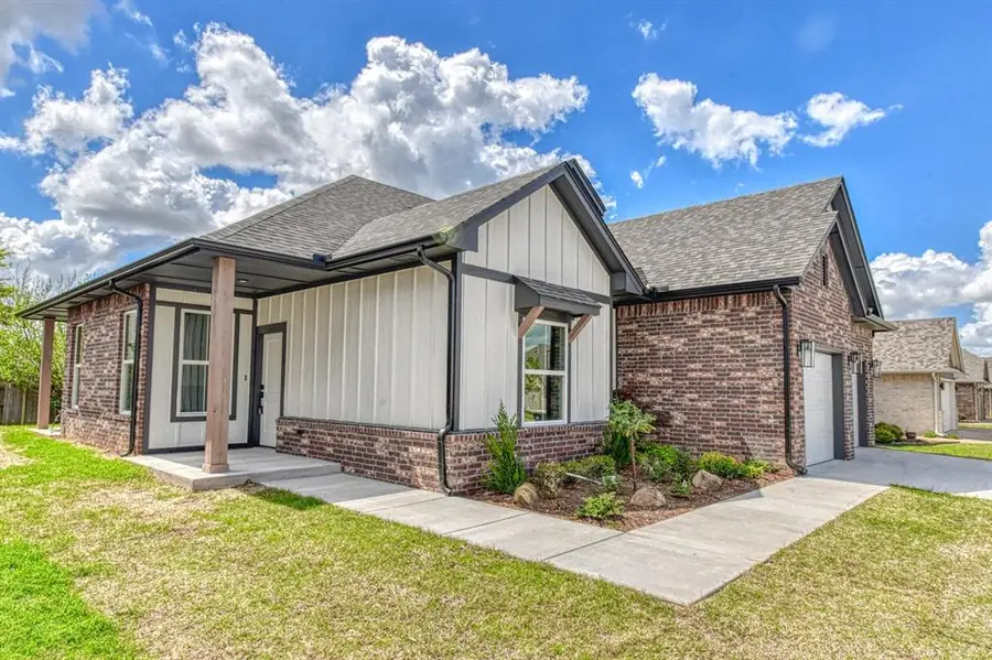 2332 Bretford Way, Norman, OK 73071 - #2