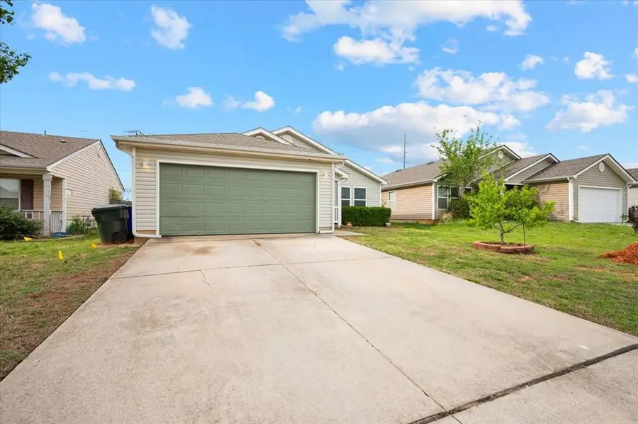 512 English Elm Lane, Norman, OK 73069 - #2