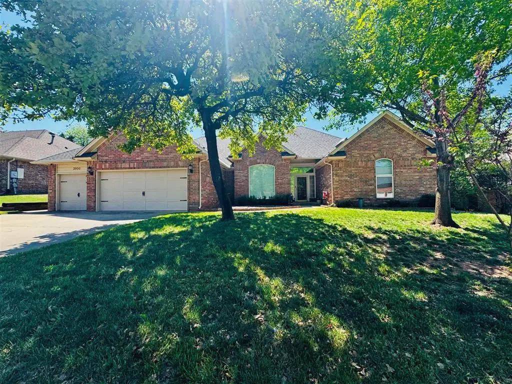 3900 Chickasha, Edmond, OK 73013 - #1