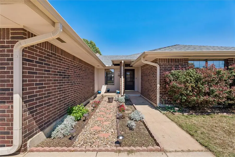 1317 Oswego Drive, Yukon, OK 73099 - #3