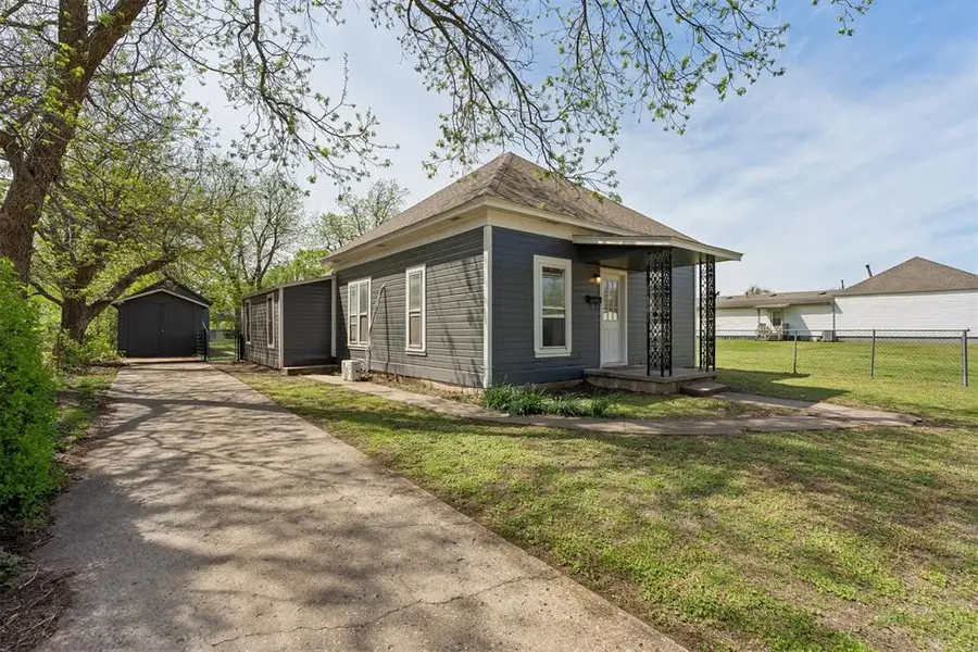 1011 W Mansur Avenue, Guthrie, OK 73044 - #3