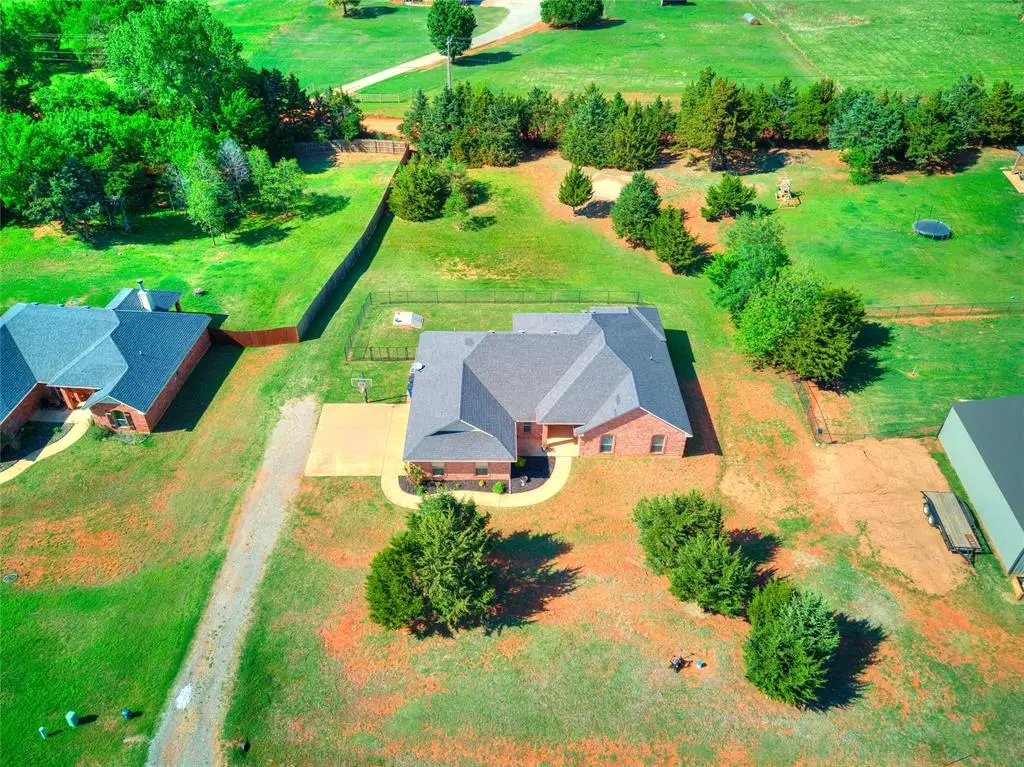 5774 Timberland Crossing, Guthrie, OK 73044 - #1