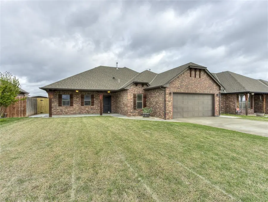 20647 Frontier Avenue, Harrah, OK 73045 - #2