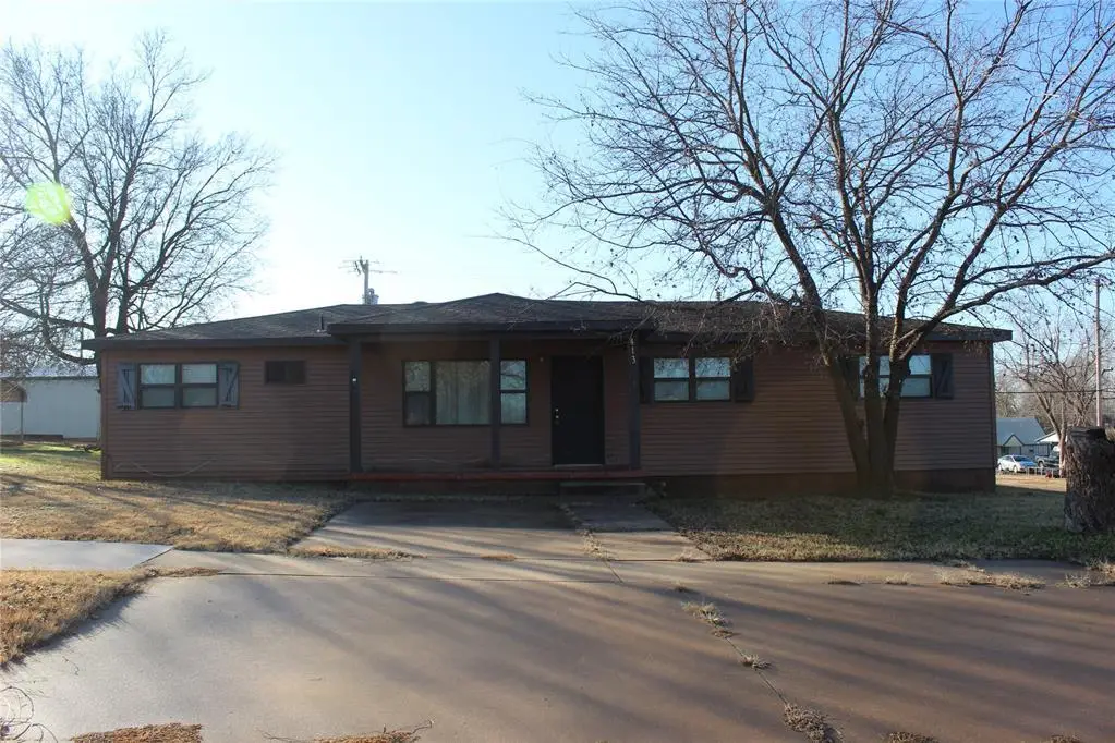 413 W 2nd Street, Wellston, OK 74881 - #1