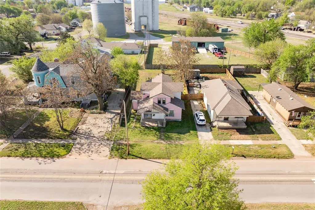315 W Watts Street, El Reno, OK 73036 - #1