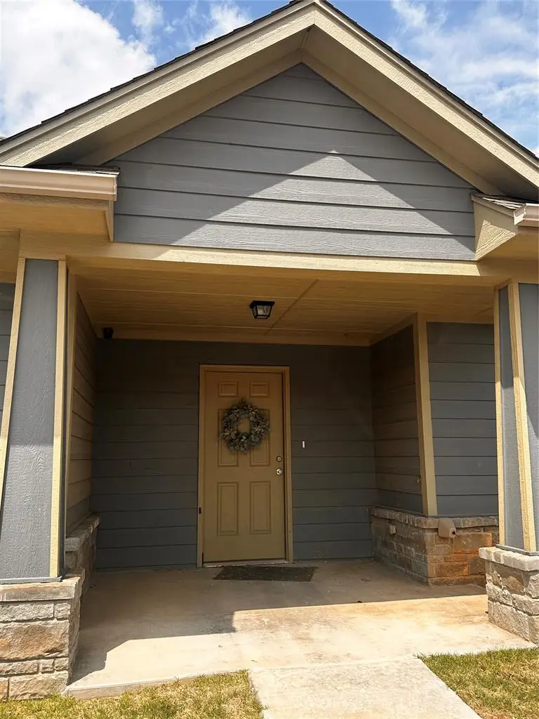 1021 SW 92nd Street, Oklahoma City, OK 73139 - #1