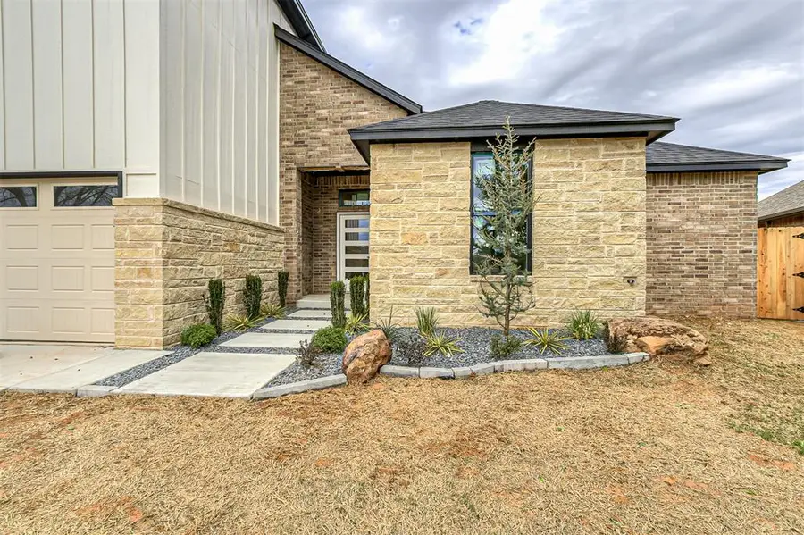 3520 Sardis Way, Yukon, OK 73099 - #2