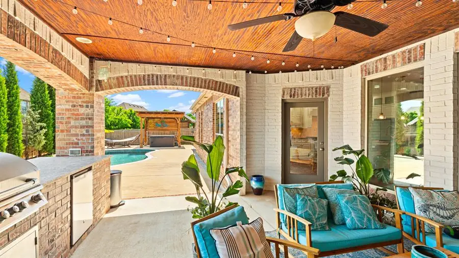 4311 Moorgate Drive, Norman, OK 73072 - #2