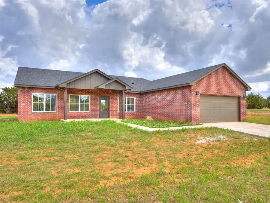 10190 S Meadows Lane, Guthrie, OK 73044 - #2