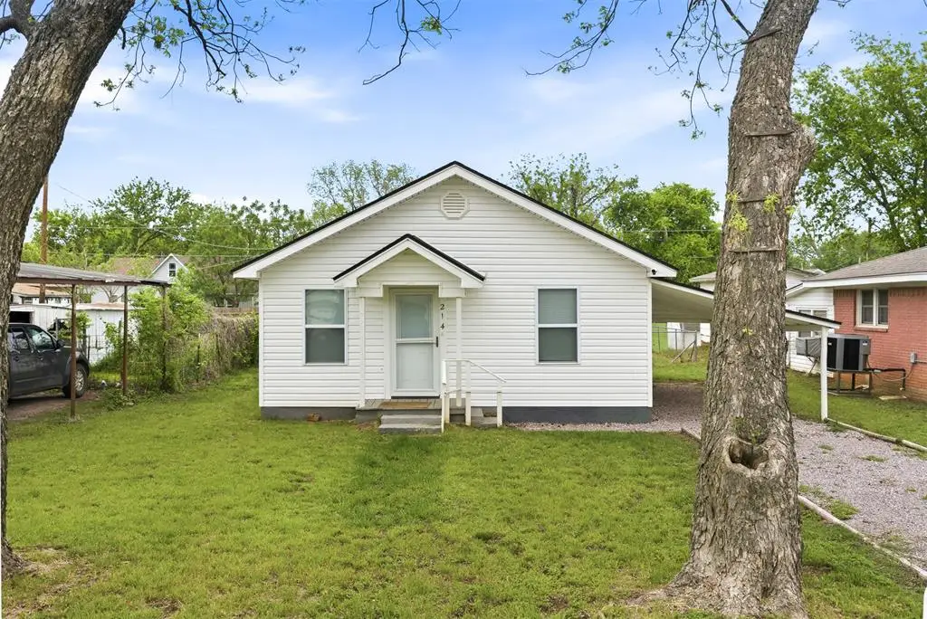 214 S Locust Street, Pauls Valley, OK 73075 - #1