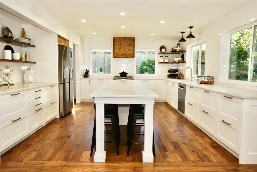 2209 E 37th Court, Edmond, OK 73013 - #2