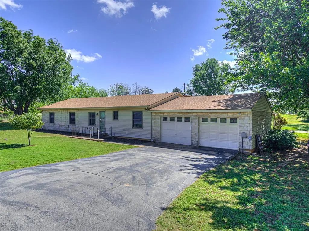 21891 N 2855 Road, Kingfisher, OK 73750 - #1