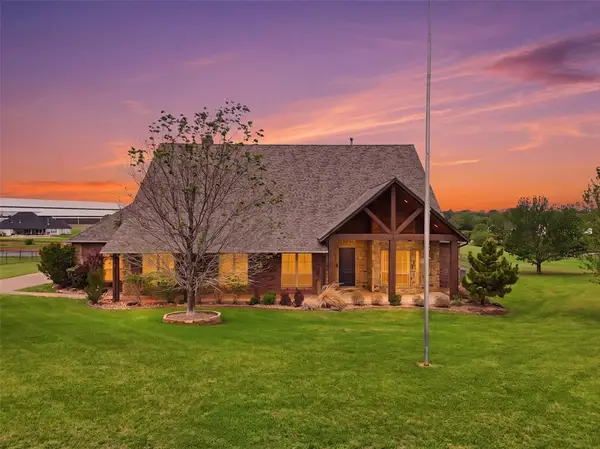 9505 Bear Creek Road, Guthrie, OK 73044