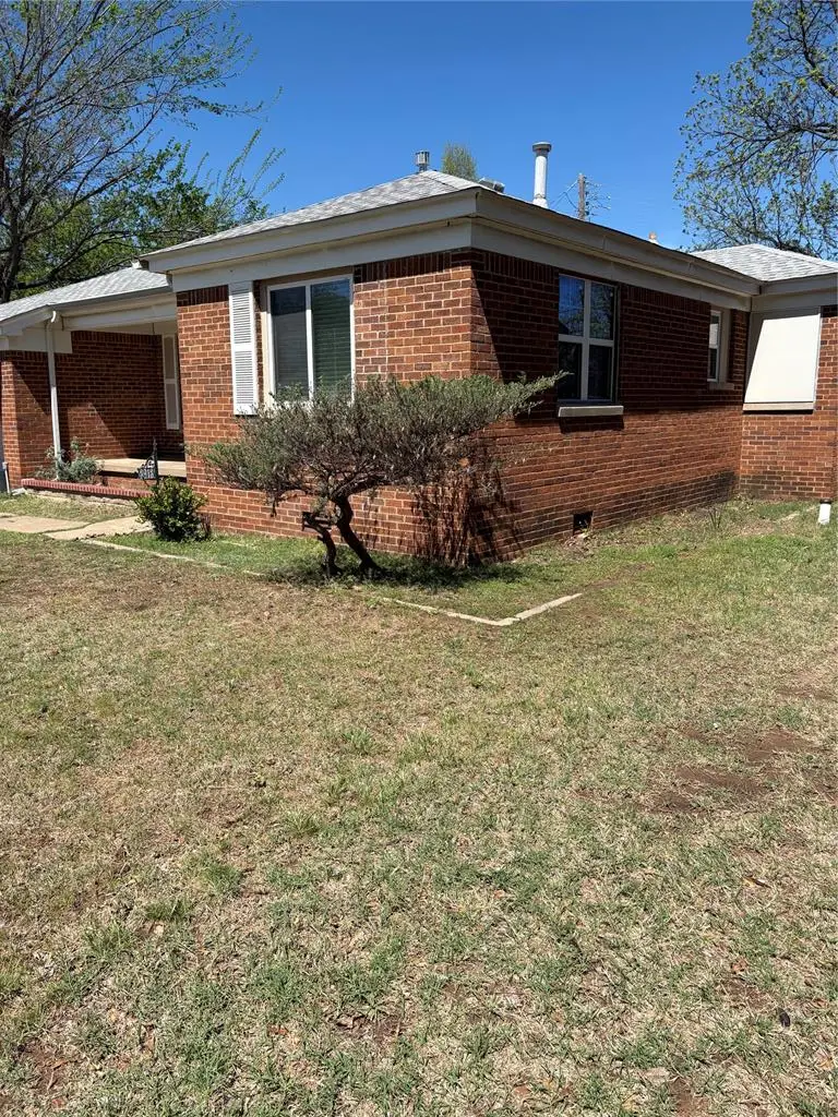 3913 NW 20th Streets, Oklahoma City, OK 73107 - #1