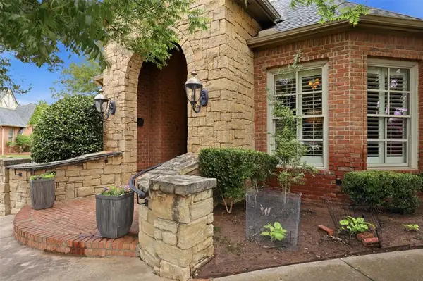 2901 NW 160th Street, Edmond, OK 73013