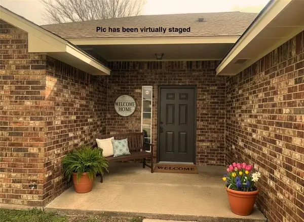 608 NW 21st Street, Moore, OK 73160