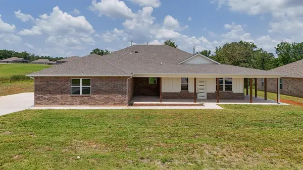 17611 Natalie Court, Choctaw, OK 73020