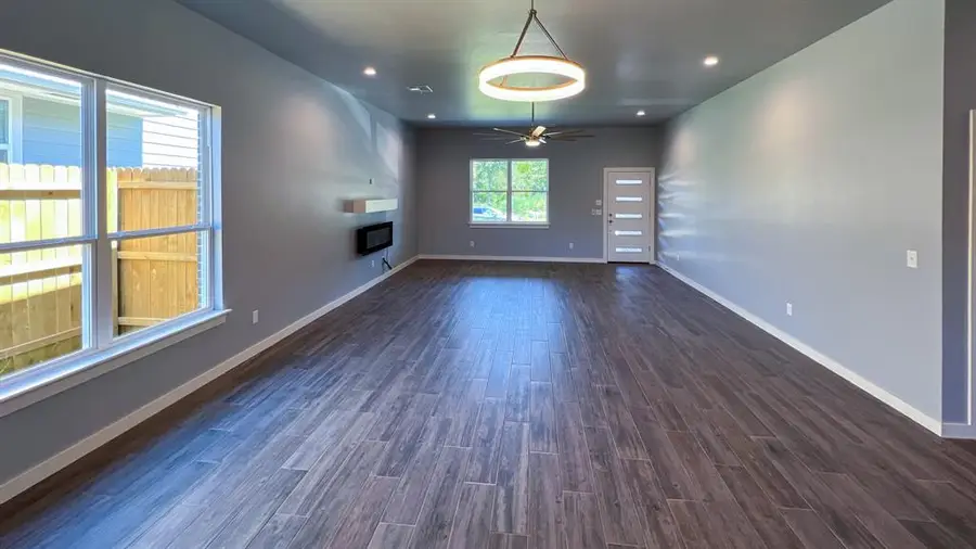 605 Remington Avenue, Jones, OK 73049 - #3