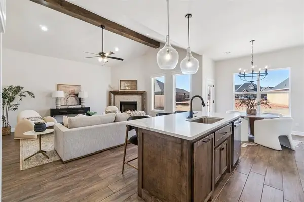 10412 SW 49th Street, Mustang, OK 73064