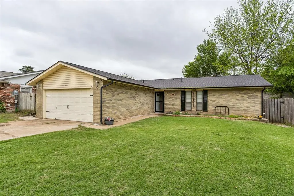 402 Oak Creek Drive, Yukon, OK 73099 - #1