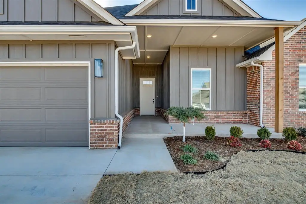 11624 NW 102nd Street, Yukon, OK 73099 - #1