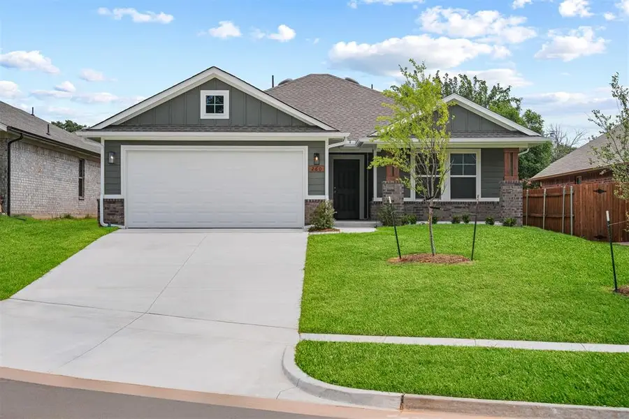 260 Woodrock Street, Harrah, OK 73045 - #3