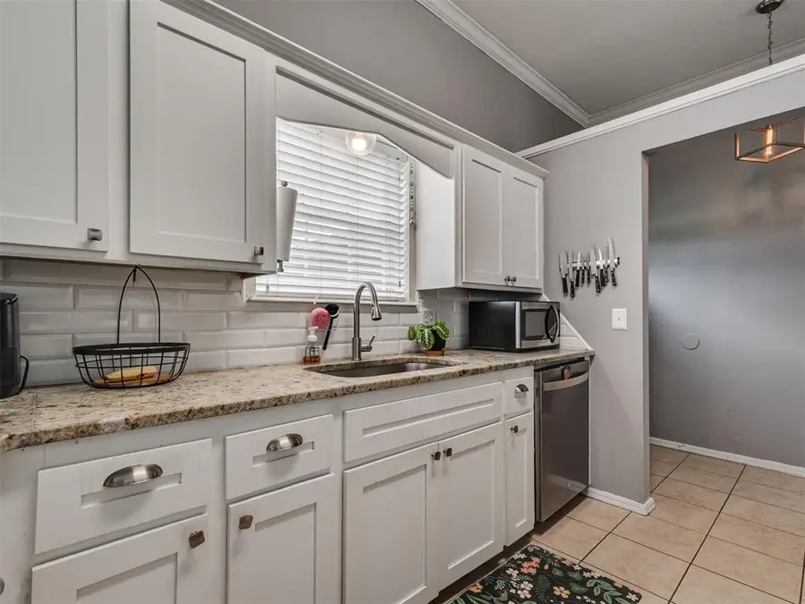 3501 Grassland Drive, Norman, OK 73072 - #3