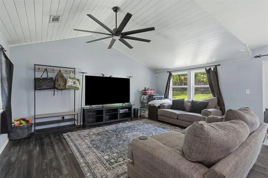 313 S Montie Avenue, Pauls Valley, OK 73075 - #2