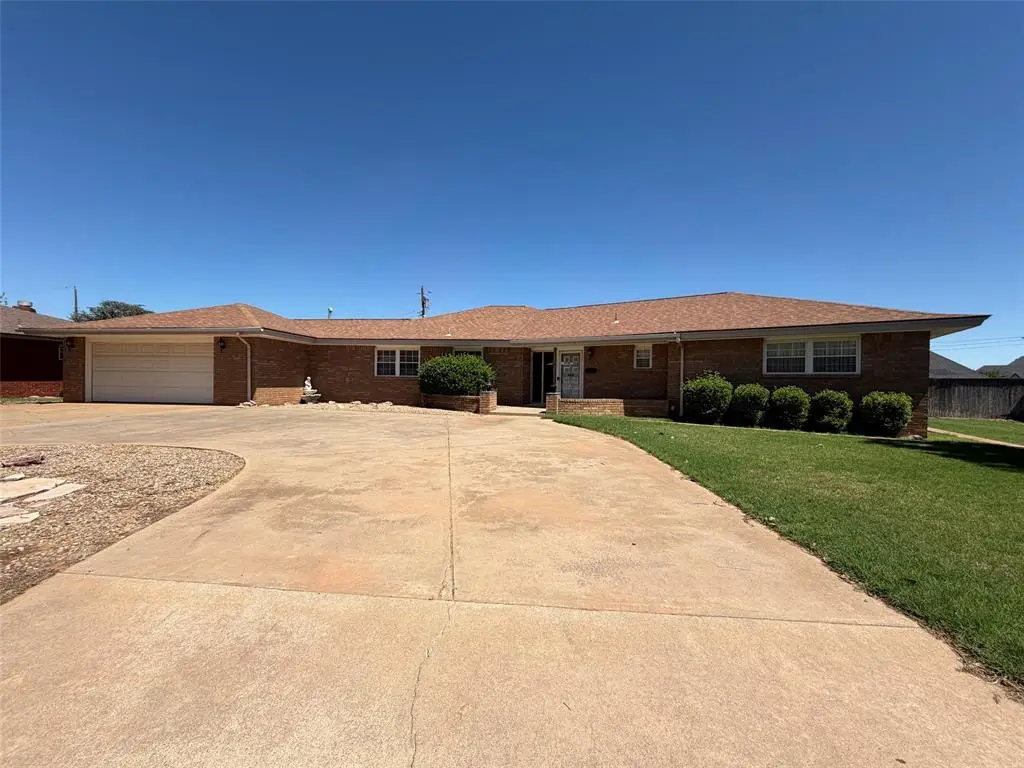 1308 Grandview Drive, Weatherford, OK 73096 - #1