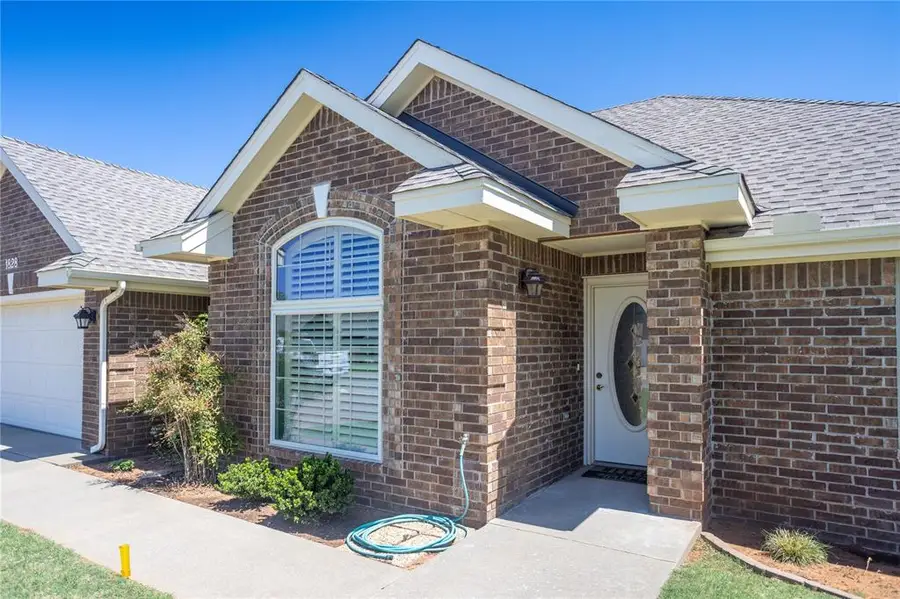 1828 Linwood, Weatherford, OK 73096 - #2