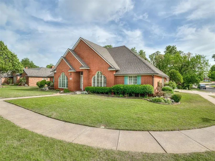 759 Kingsgate Road, Yukon, OK 73099 - #3