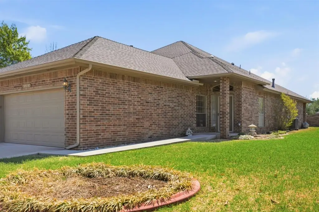 2016 NW 160th Place, Edmond, OK 73013 - #1