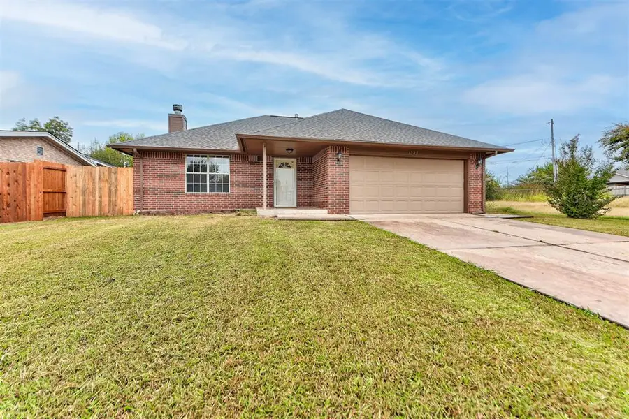 1528 Tudor Drive, Moore, OK 73160 - #2