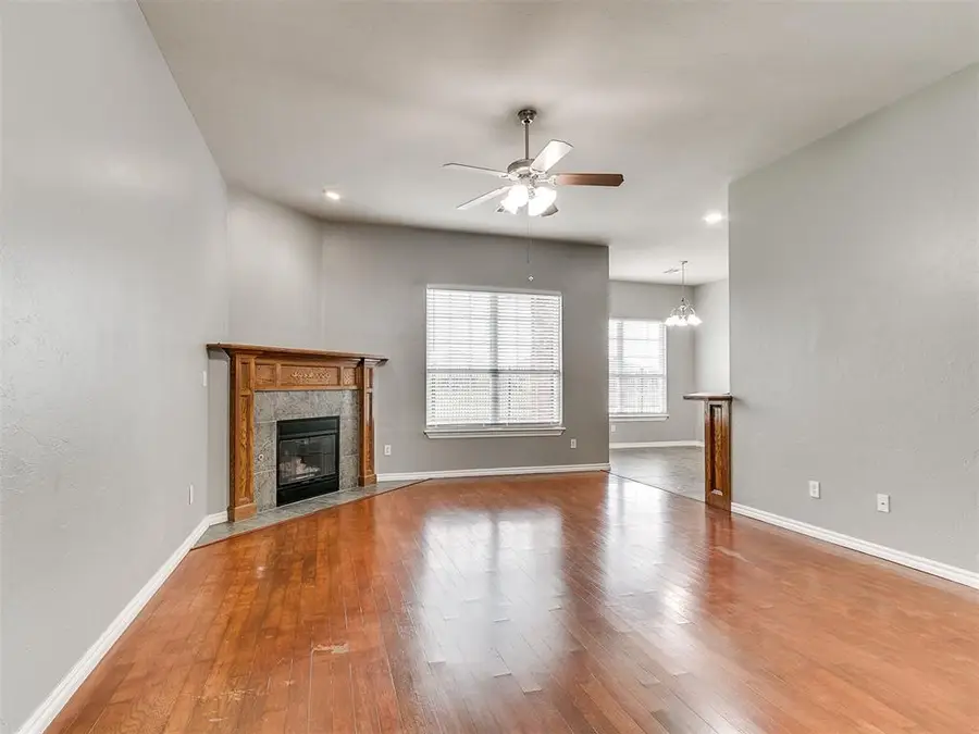 1005 NE 32nd Street, Moore, OK 73160 - #2