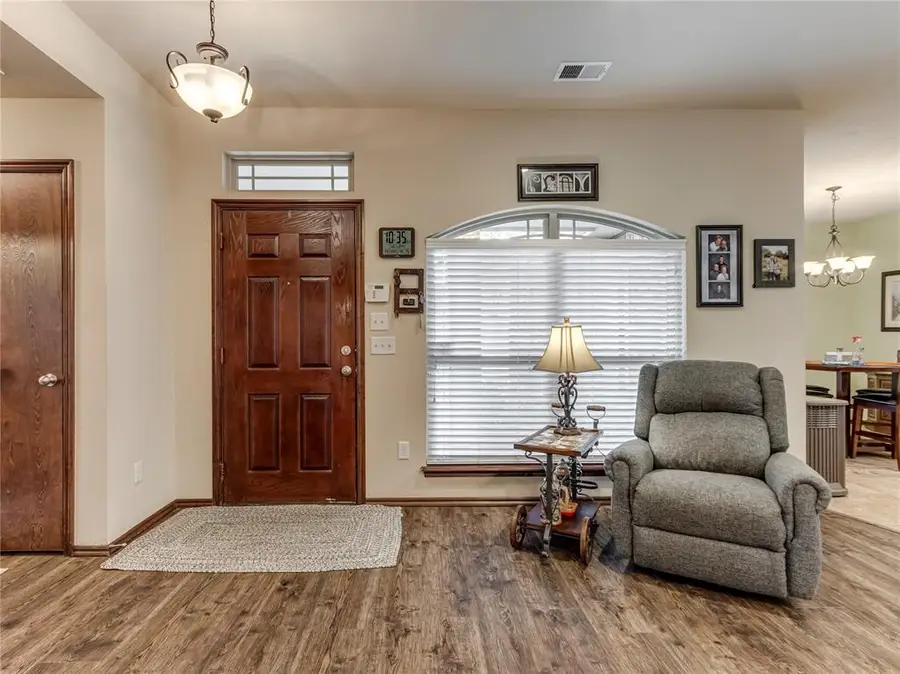 10901 SW 31st Street, Yukon, OK 73099 - #3