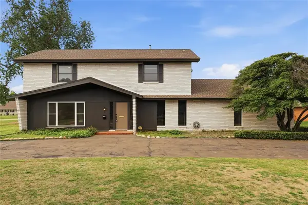 3000 Kerry Lane, Oklahoma City, OK 73120