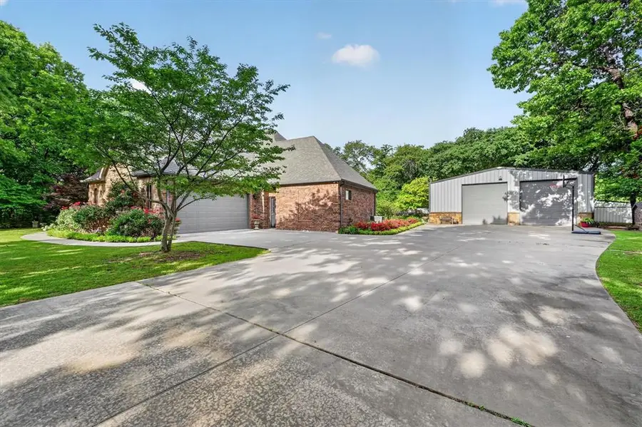 137 Red Oak Drive, Cartwright, OK 74731 - #3