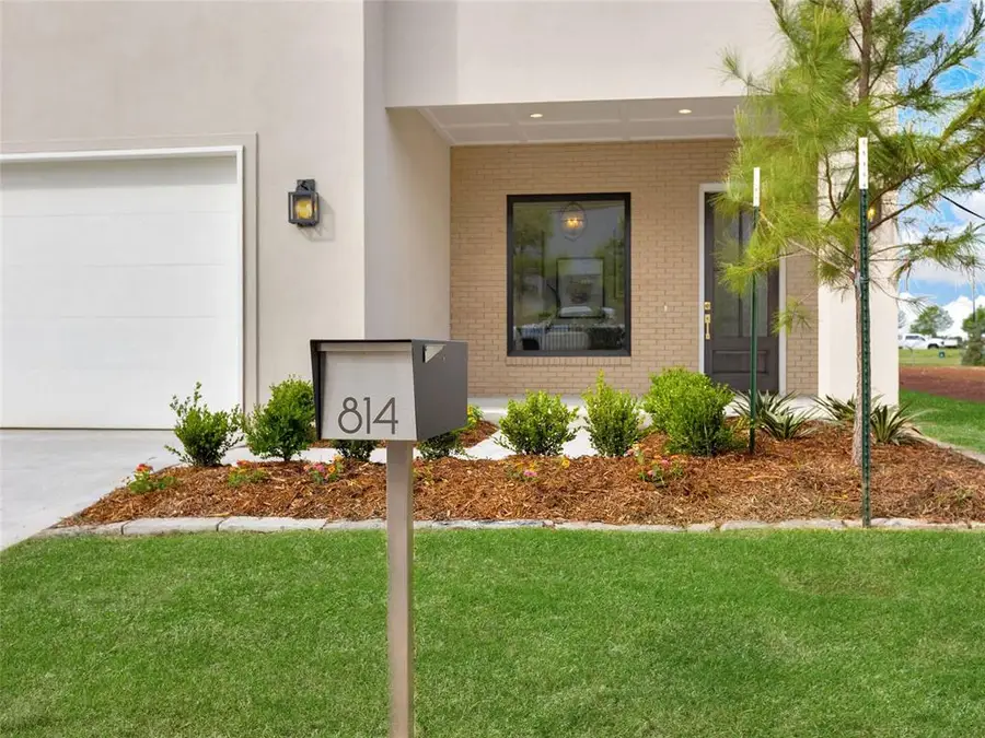 814 NW 72nd Street, Oklahoma City, OK 73116 - #2